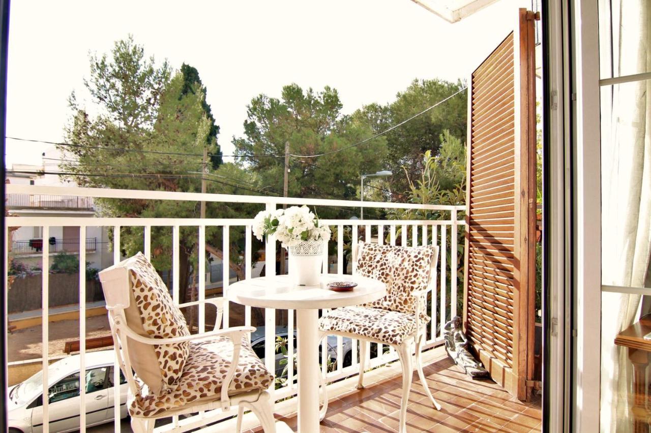 Ferienwohnung Chocolat: A 1 Minuto De La Playa Sitges Exterior foto
